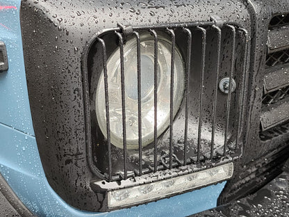 Headlight protective grille suitable for Mercedes G Class W 463