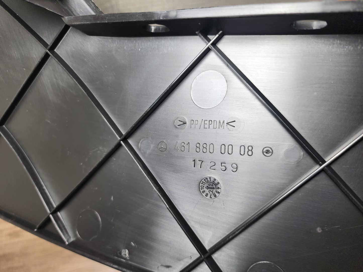 Schürzen Set vorne Original Mercedes G Klasse W 460 461 463